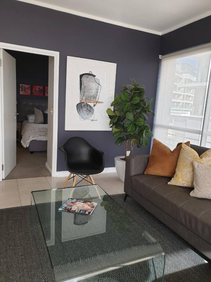 Harbour Bridge Apartment
